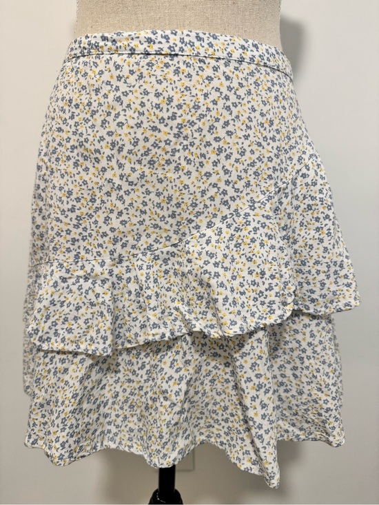 Jopna Dresses & Skirts - Jopna Blue 100% Cotton White Yellow Floral Ruffle Mini Skirt Size M